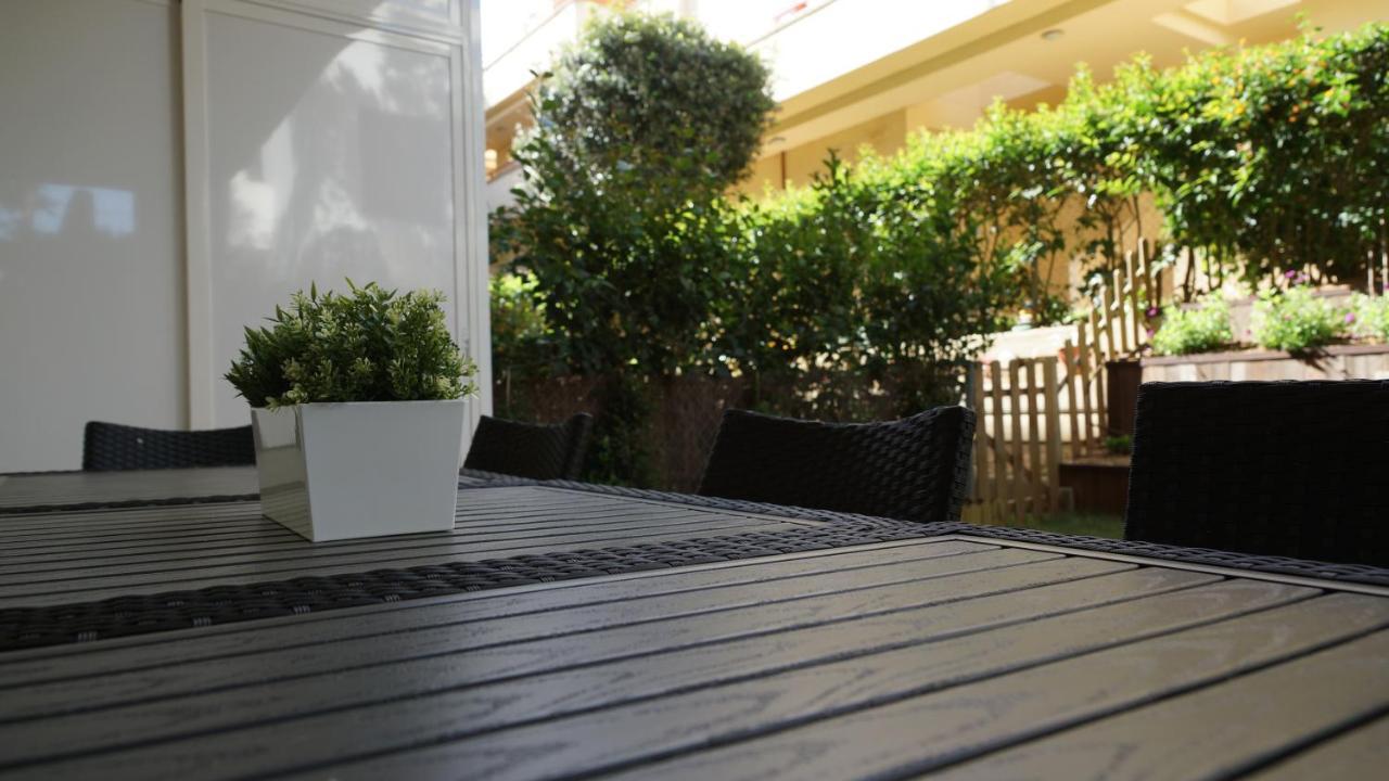 Bastinazo Alohadream - Premium - Duplex Lujo Recien Reformado Con Jardin, Piscina, Parking, Aire Acondicionado - Los Canos De Meca - 50M Playa Εξωτερικό φωτογραφία